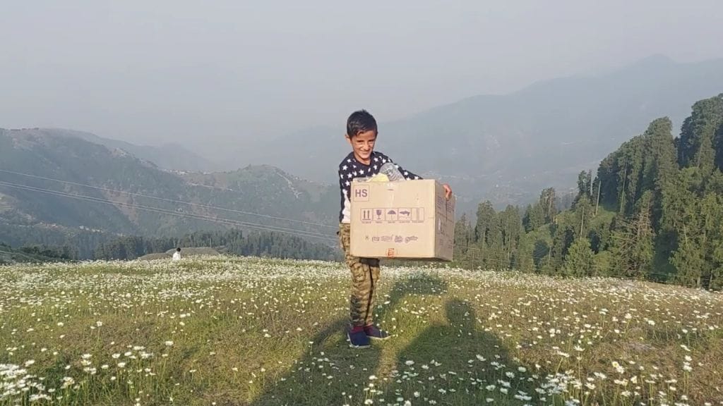 Along with his fifth grade studies, Arnav is also teaching cleanliness lessons to tourists.