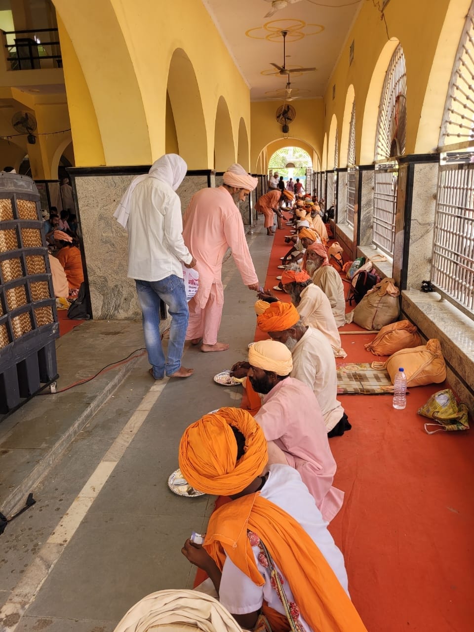 Sant Sammelan and Bhandara held on the occasion of Image Installation Day