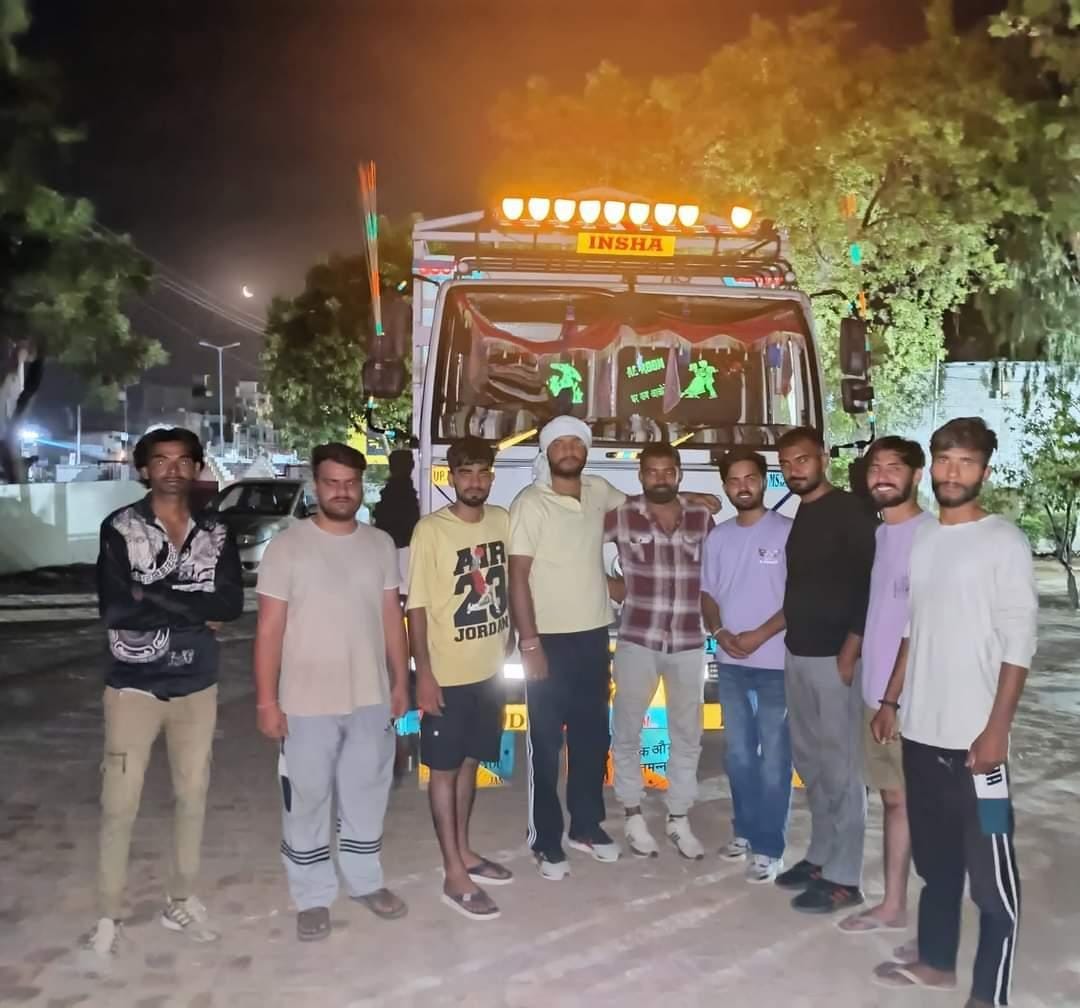 Cart full of banned animal meat caught, six people named