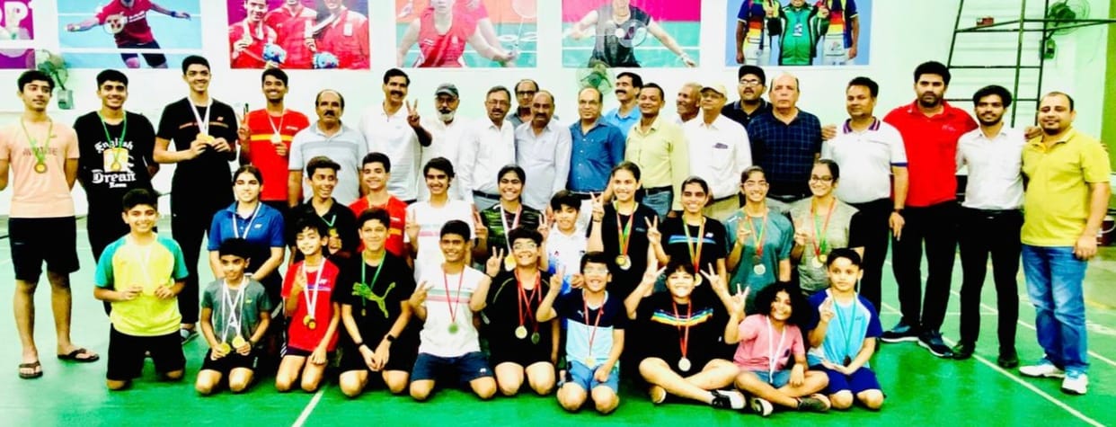 Namandeep Singh and Ditya won 4 medals each in badminton championship.