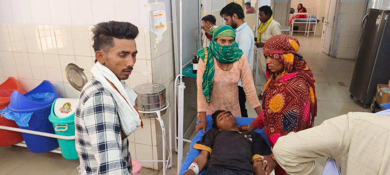 16 year old child working at kiln injured, admitted to civil hospital