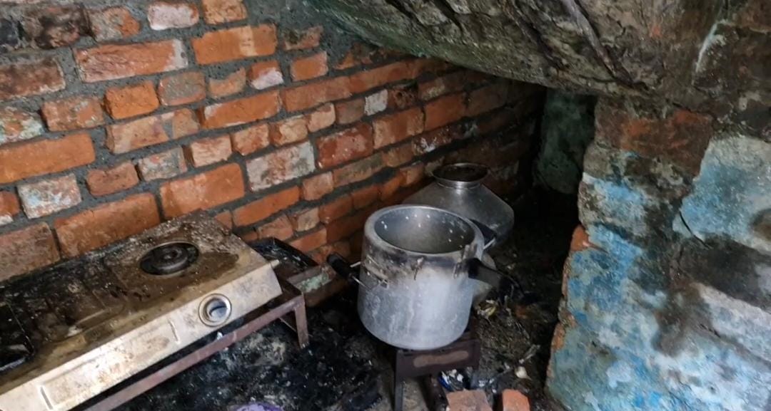 Accident while changing gas cylinder, person burnt while making rabri