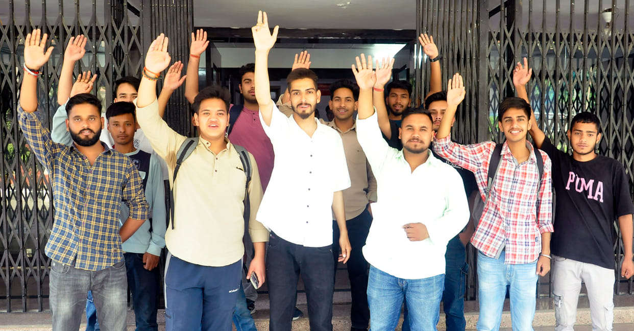 Student leaders protest over not getting compensation for treatment