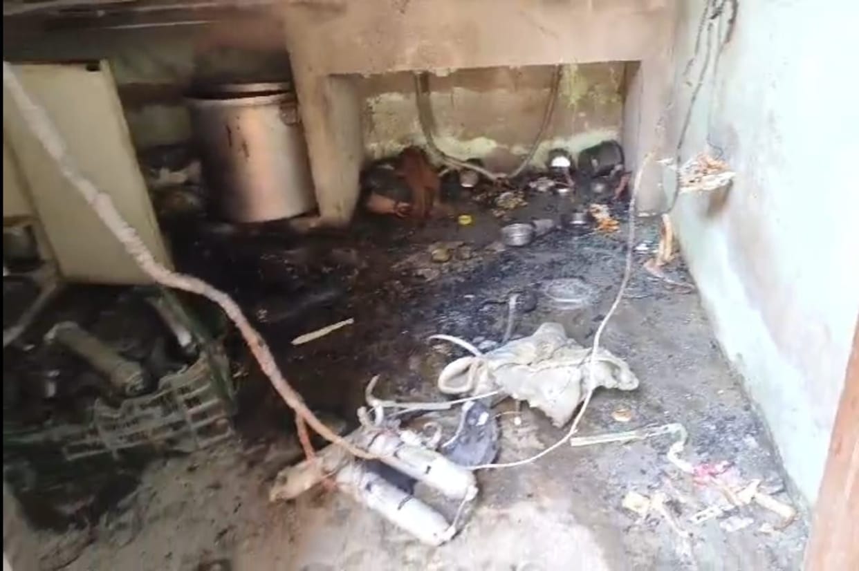 Three burnt in house fire due to leaking cylinder in Kumharan locality