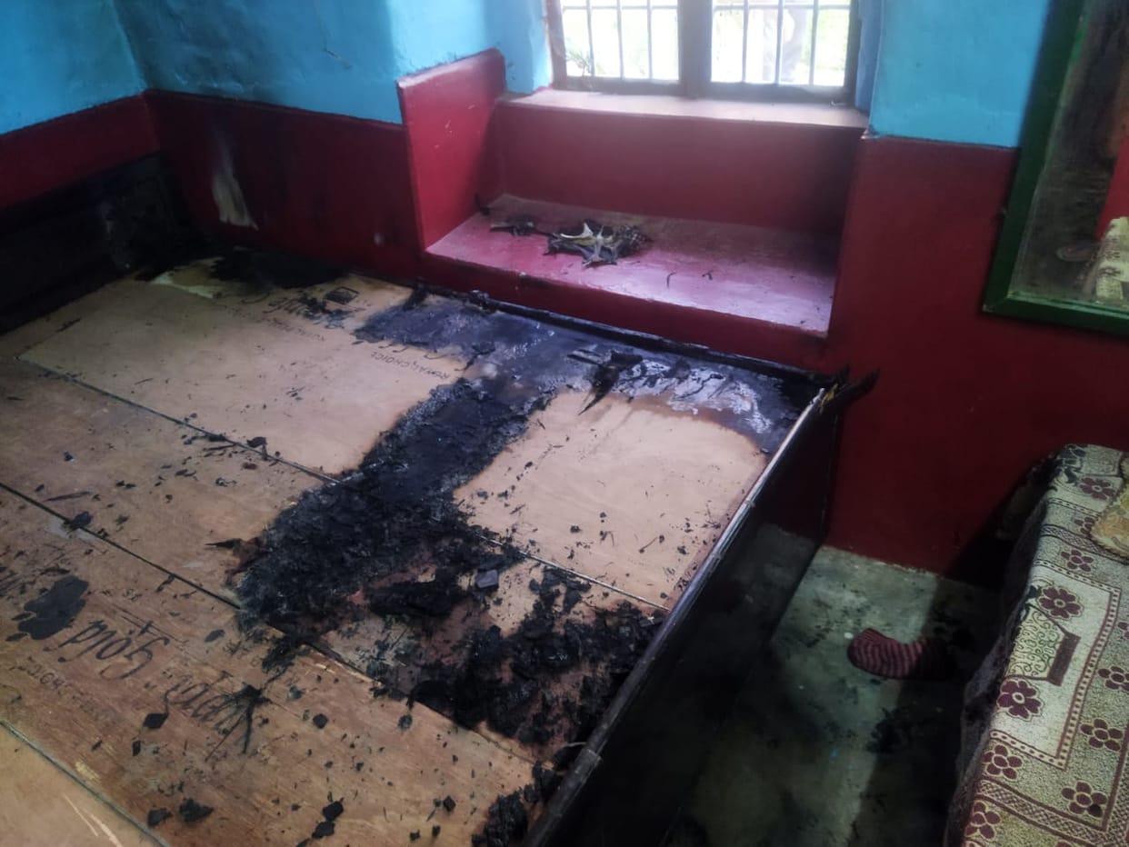 Woman controlled fire in house by risking her life