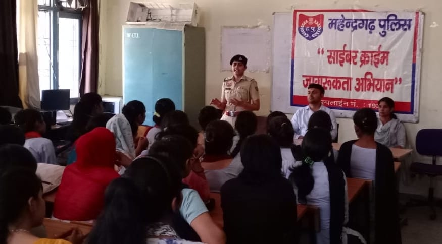 Explained ways to protect students from cyber crime
