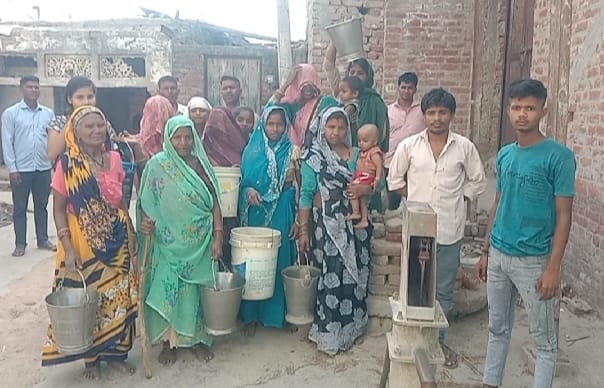 Villagers demonstrated for water in Shekhupur