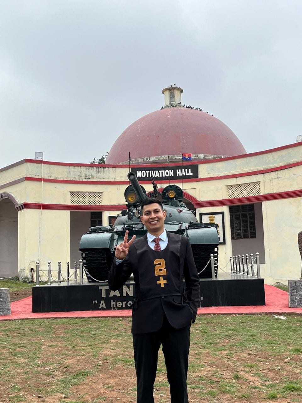 Doobaldhan's Sachin becomes lieutenant in navy
