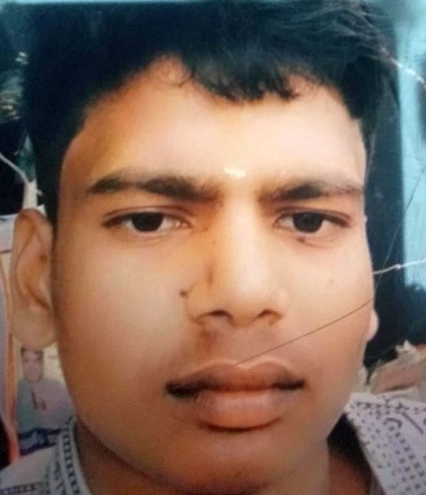 Young man shot dead, miscreants took away the bike