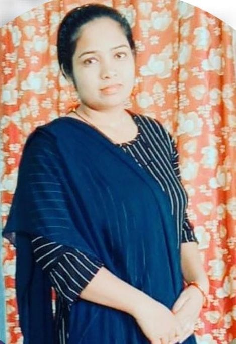 Rekha was murdered by her lover by strangulation with a scarf
