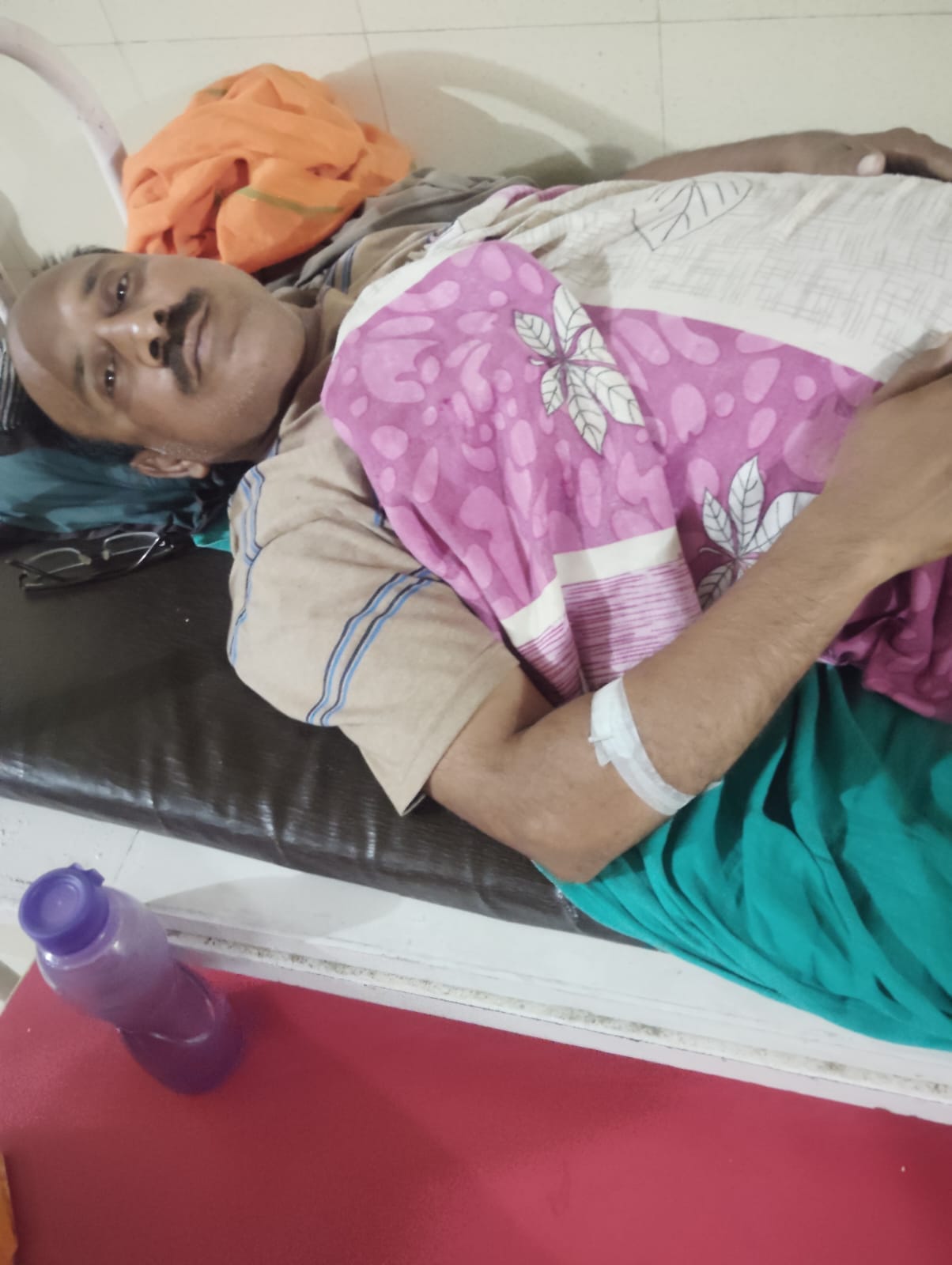Newspaper seller injured after falling into pit dug for sewer line