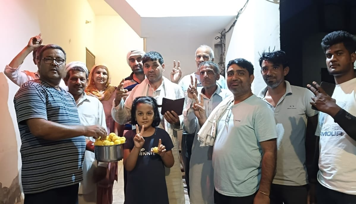 Laddu distributed in condemnation as soon as he took oath as minister