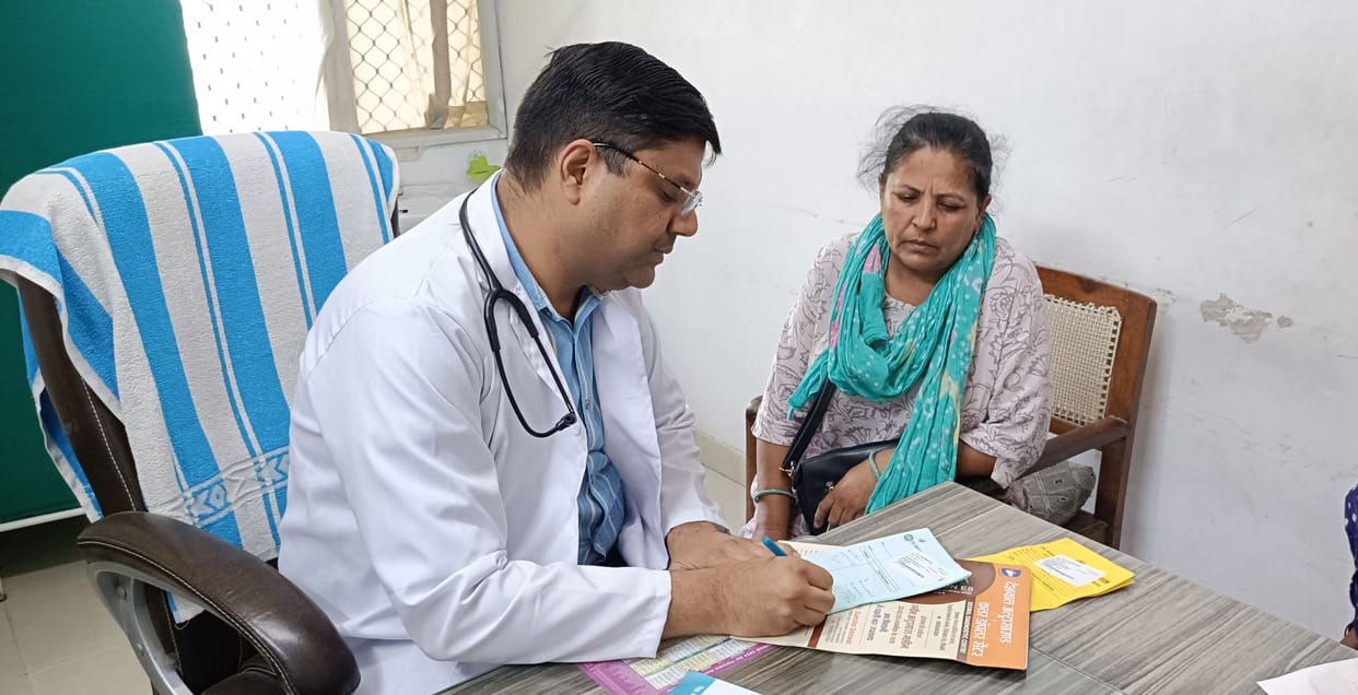 Patients suffering from heat are reaching the general hospital