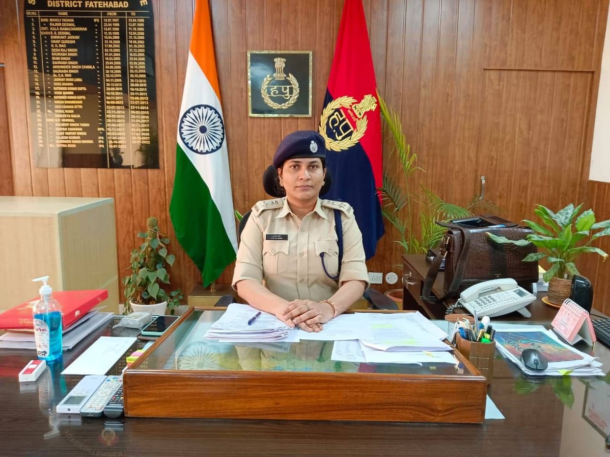 Asking for money from acquaintances by putting DP on WhatsApp, SP issued advisory