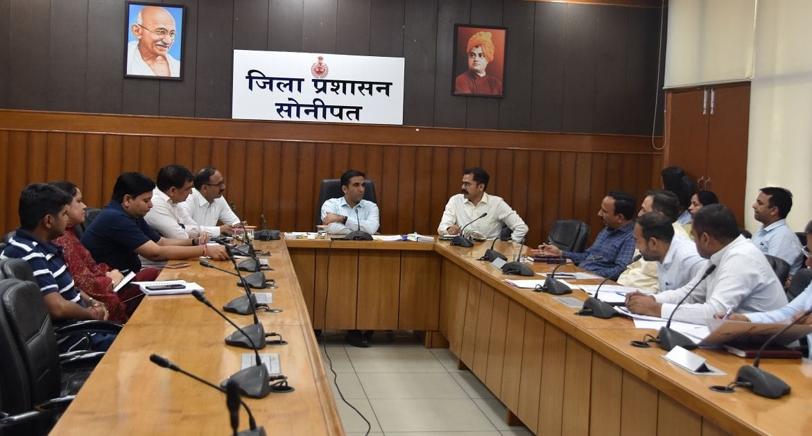 Officials should get drains, drains and ponds cleaned before monsoon.
