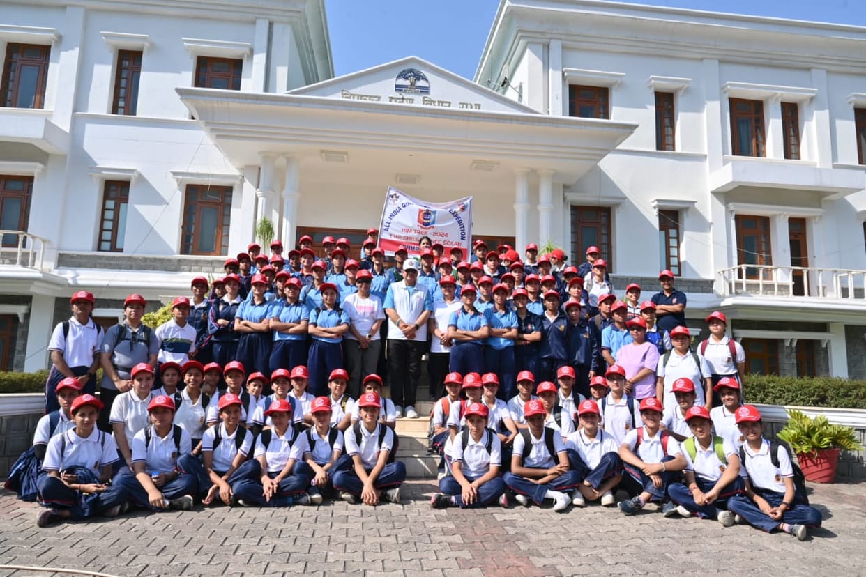 NCC cadets visited Tapovan assembly complex