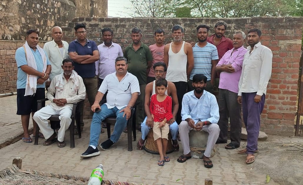 Plot holders have not yet got possession in Madhogarh