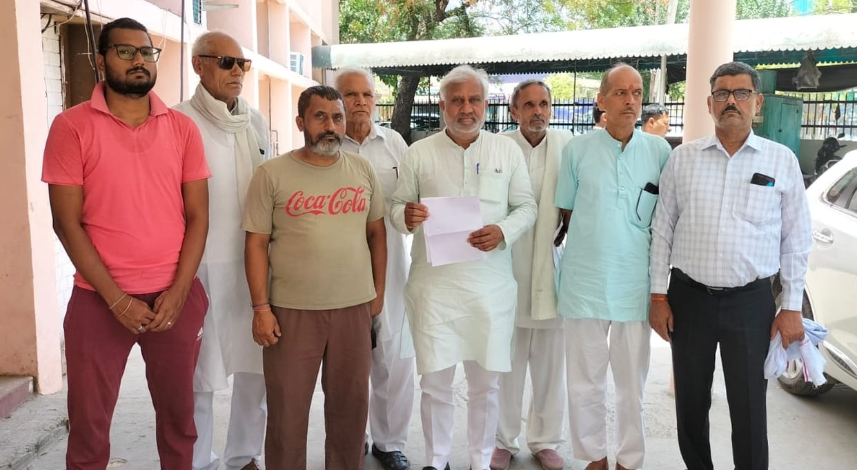 People of five colonies got angry for drinking water