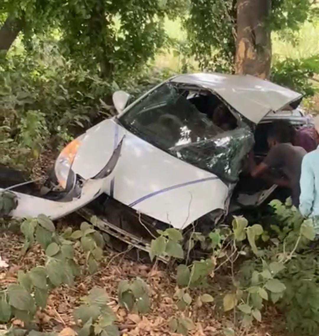 Three cars collided, one person died