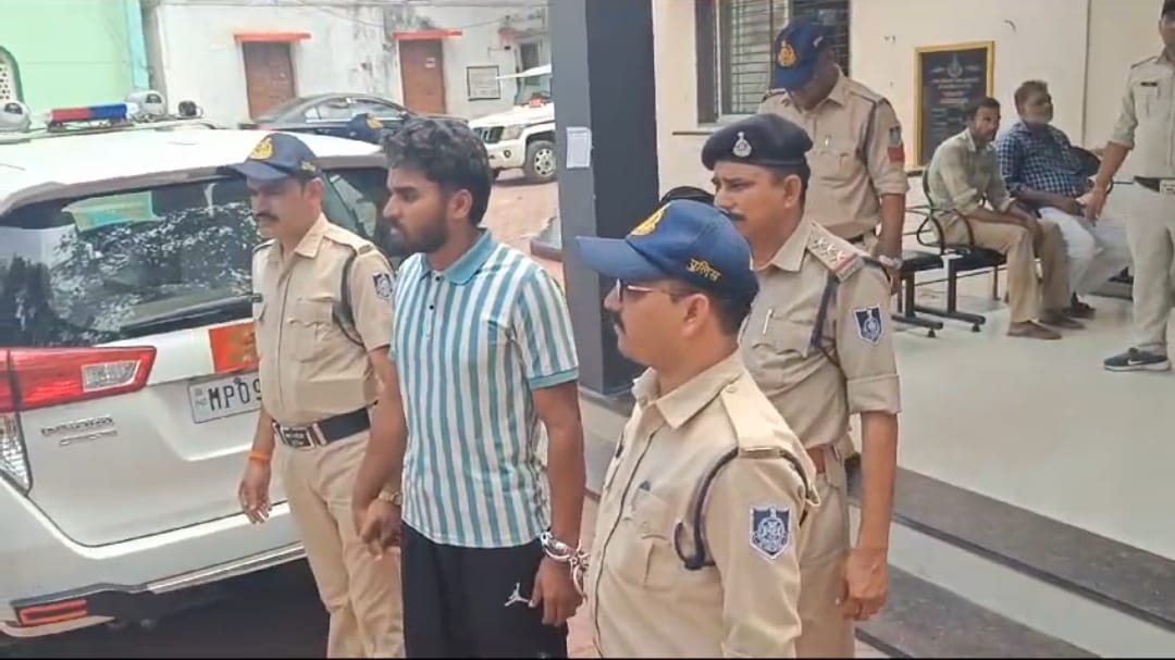 Burhanpur News: Police caught the miscreant who came to Burhanpur to take a consignment of weapons from Punjab