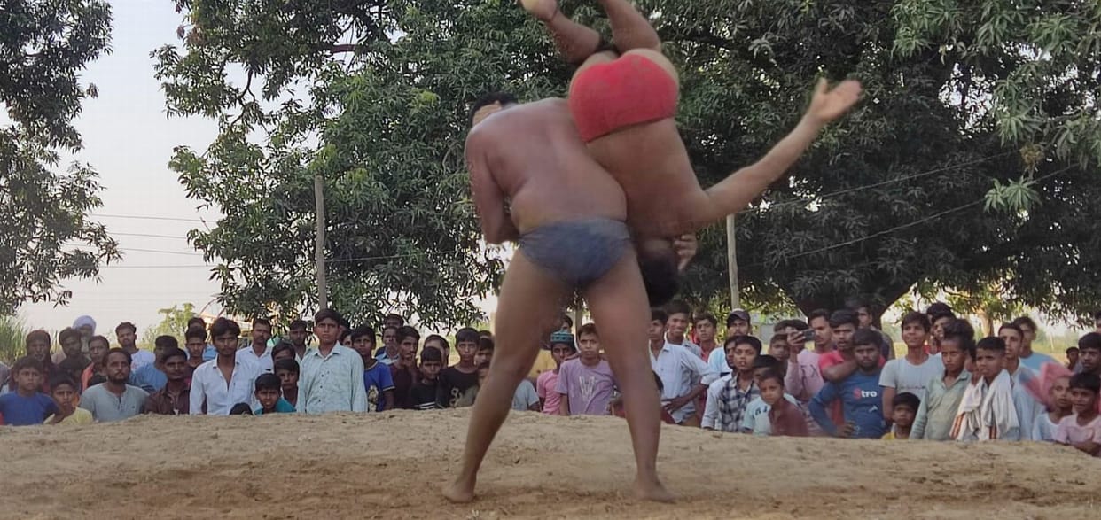 Hangman wrestler of Rajasthan defeated Bakkar of Saharanpur