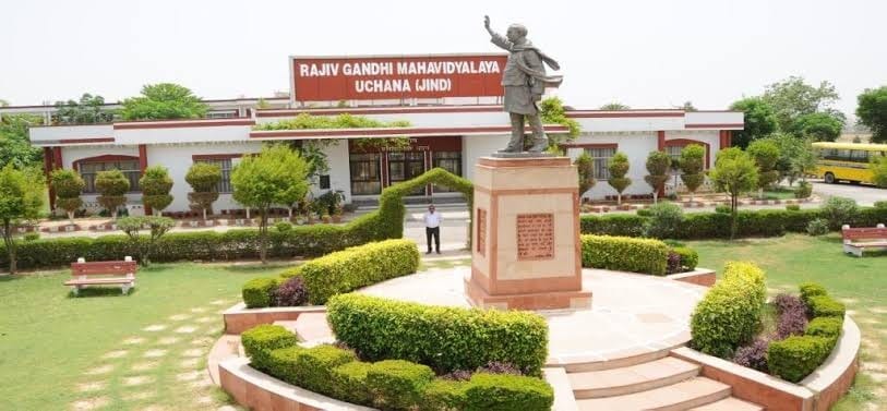 Daughters of 40 villages will be able to go to college for free