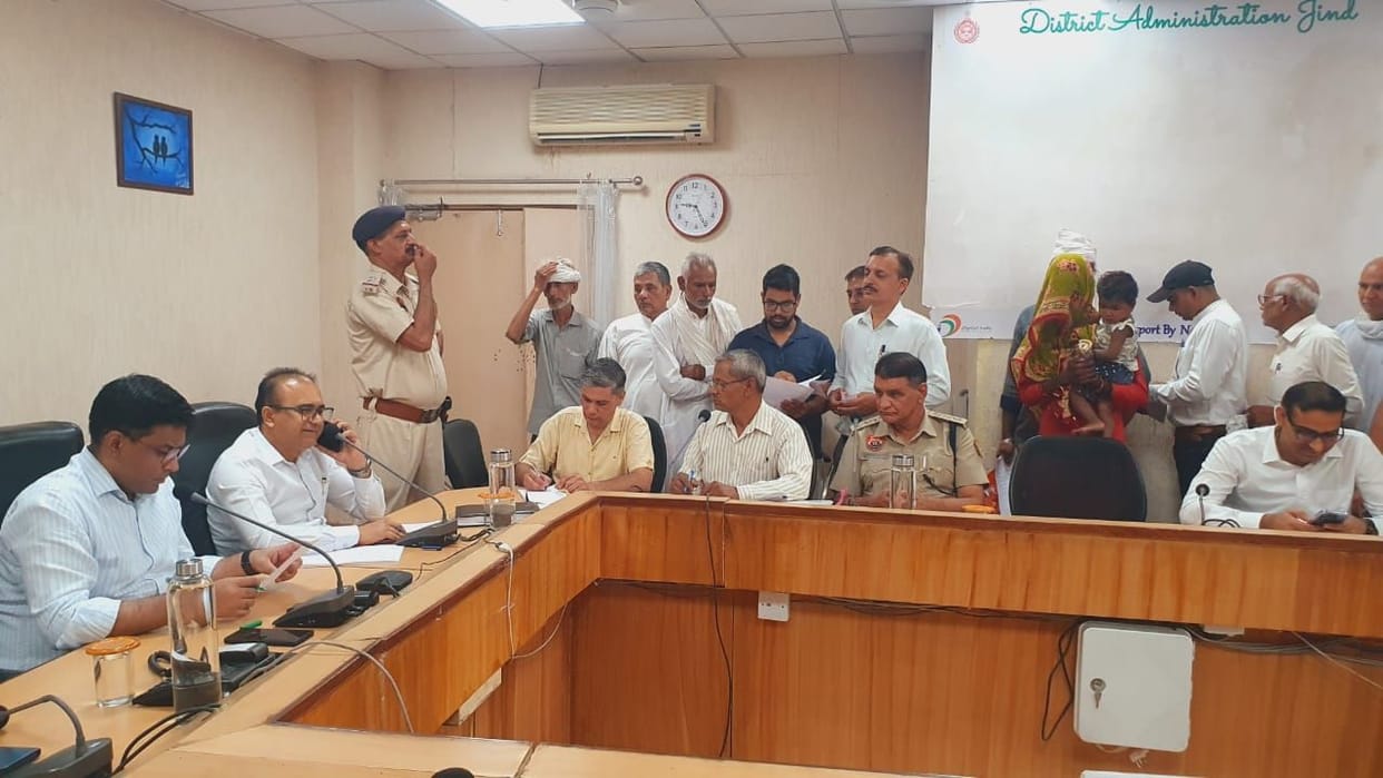 137 complaints received in Samadhan Camp, DC gave instructions to resolve them soon