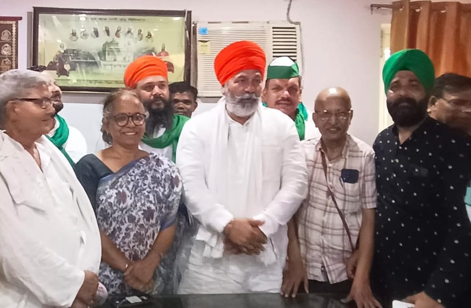 The people here removed the minister, not the government: Rakesh Tikait