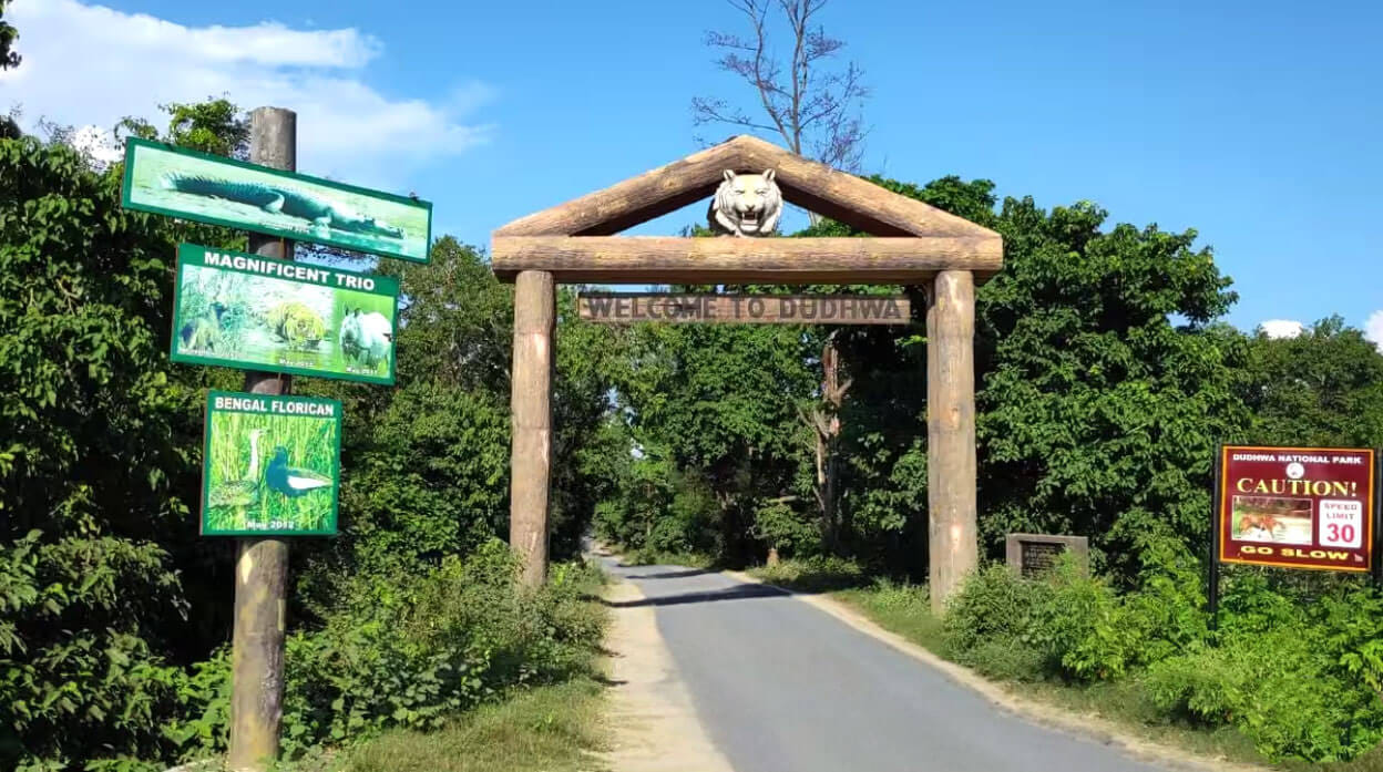 lakhimpur kheri tourist places gola gokarnath temple medak mandir dudhwa national park
