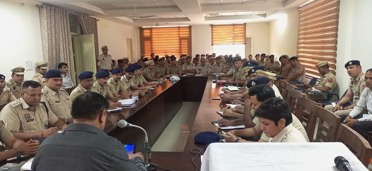 SP started school for policemen, taught lessons of new laws
