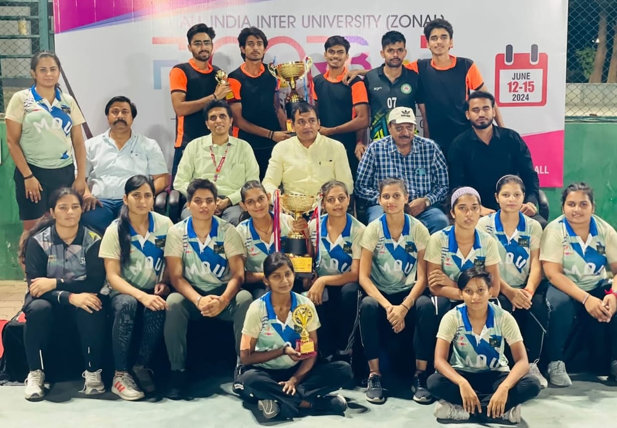 Manisha became the best player in floorball