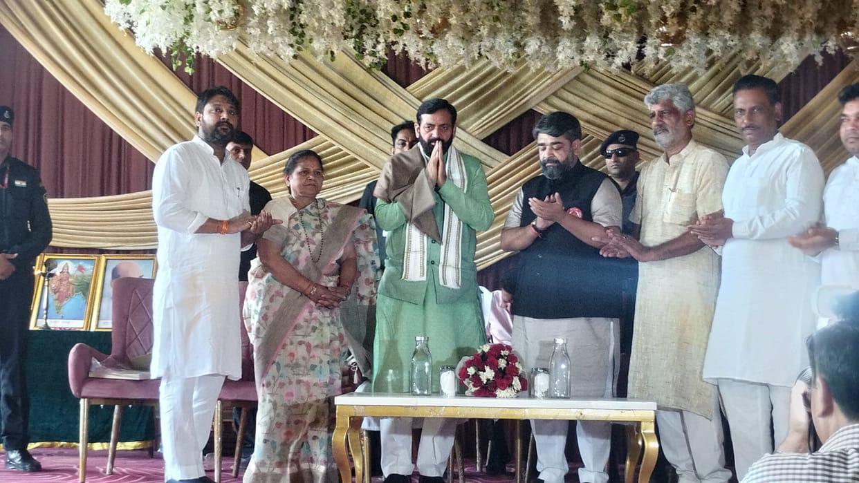 CM taunts Hooda, says we gave more jobs in 10 years
