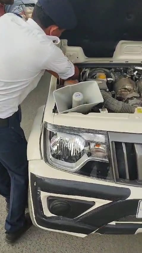 Removed red-blue lights and hooters from officers' vehicles