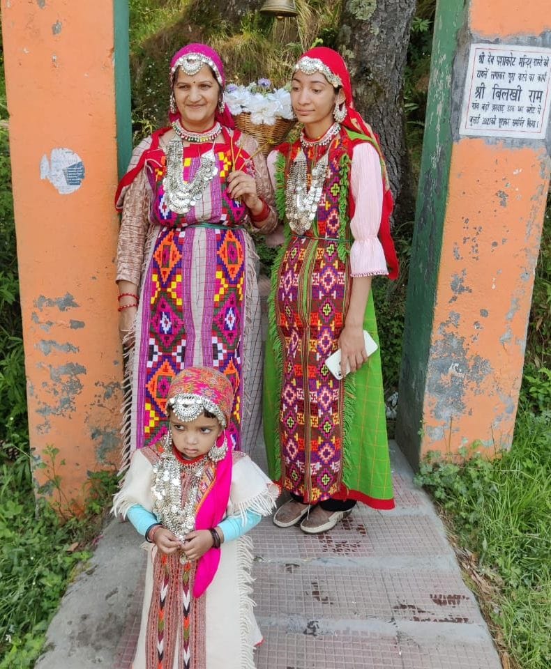 Barot-Multhan tourists flock, hotels and restaurants packed