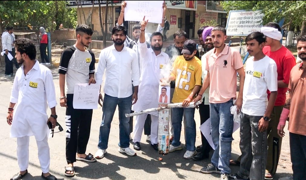CYSS burnt effigy for corruption in NEET UG exam
