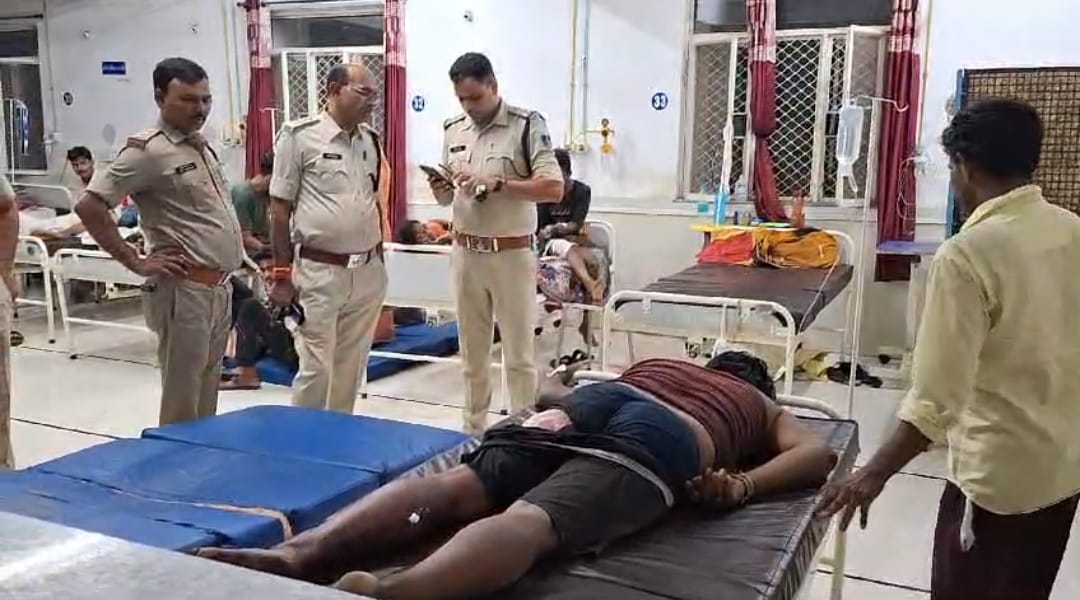 Khandwa young man who came to stab someone became victim himself death happened in stabbing due to old enmity