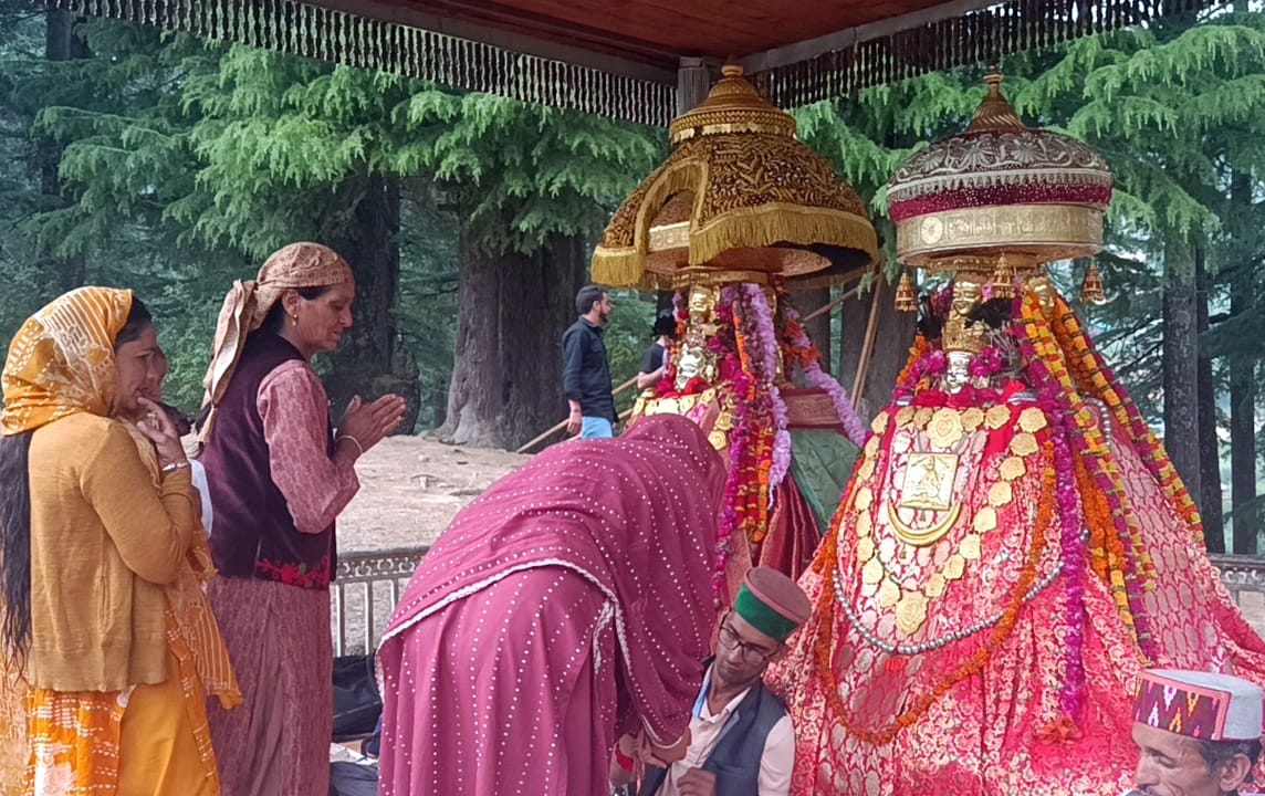 Meeting of gods in Shanghad, Haryans danced
