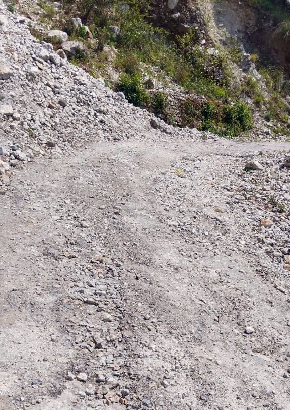 Zara Jibli road connecting population of two thousand is in bad condition