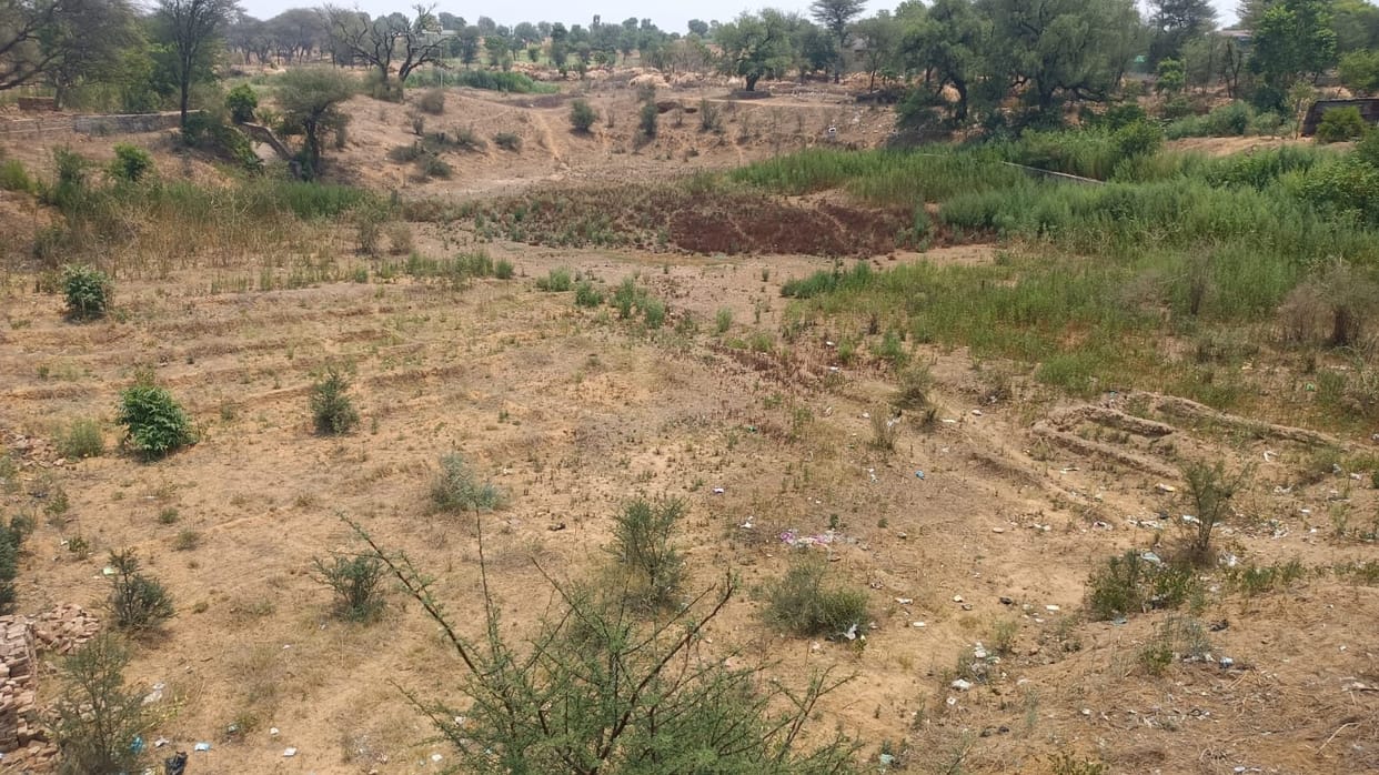World's 40 percent crop lands and pastures risk from rising temperatures and large amounts of greenhouse gases