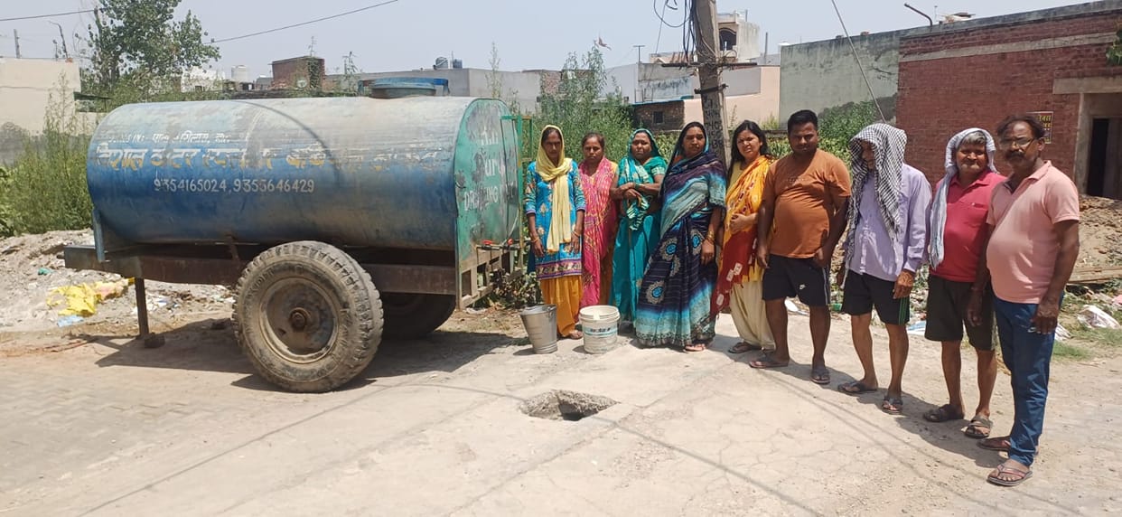 Water crisis again in Satsang Vihar