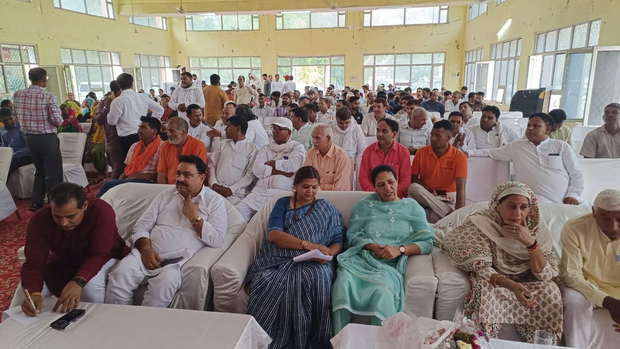 79866 farmers of the district received the 17th installment, about Rs 15.97 crore came into their accounts.