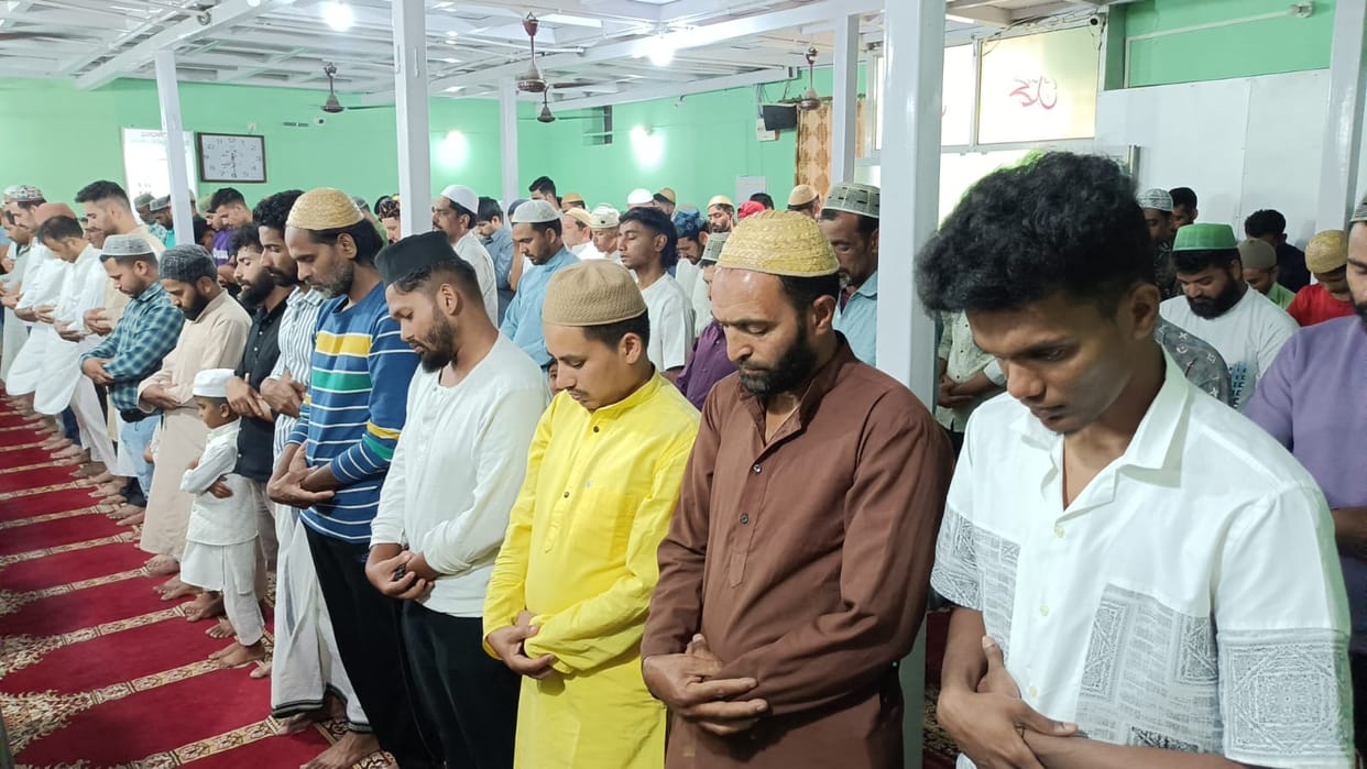 Bakrid prayers offered in mosques