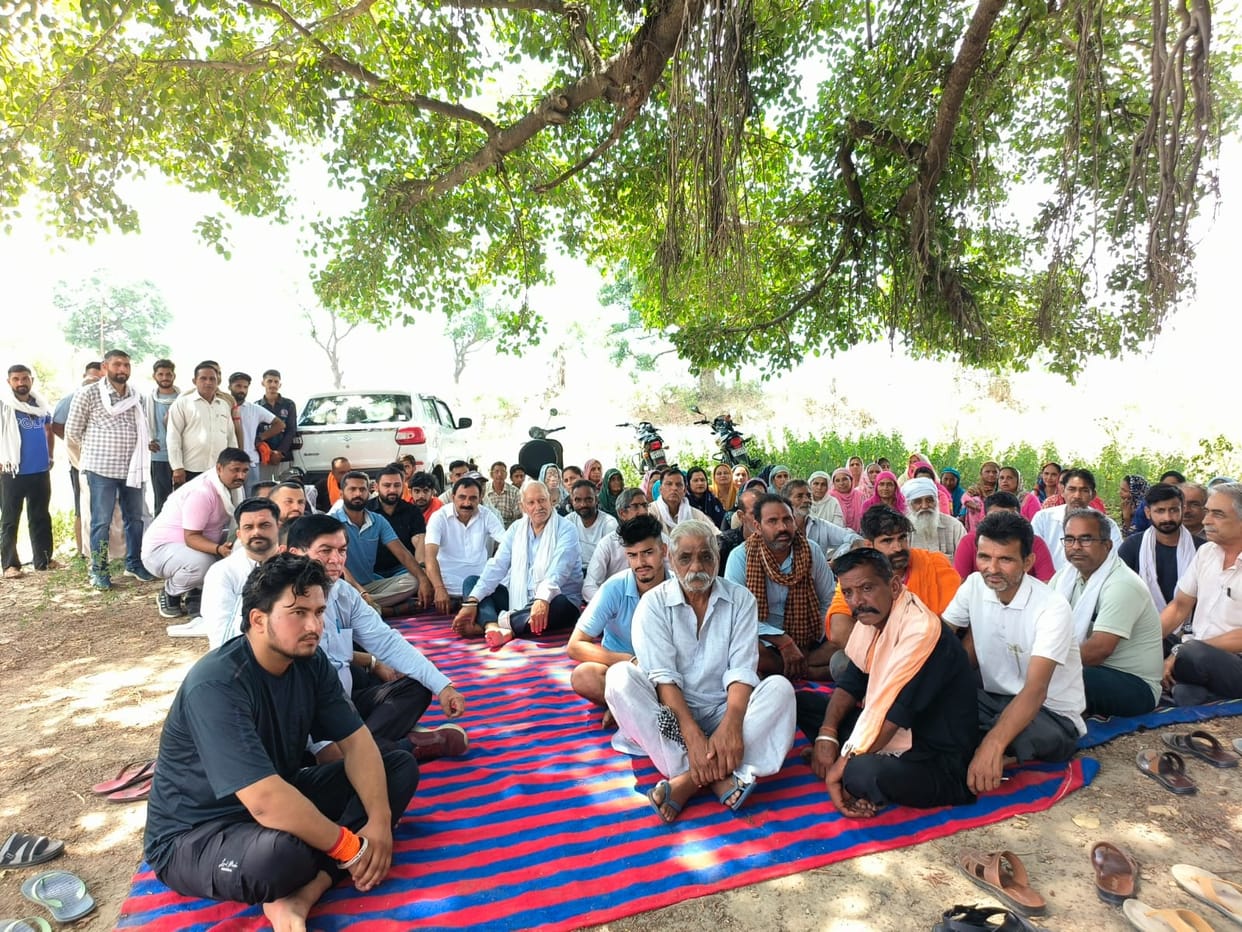 Chicken processing unit accused of spreading pollution, villagers raised demand to close the unit