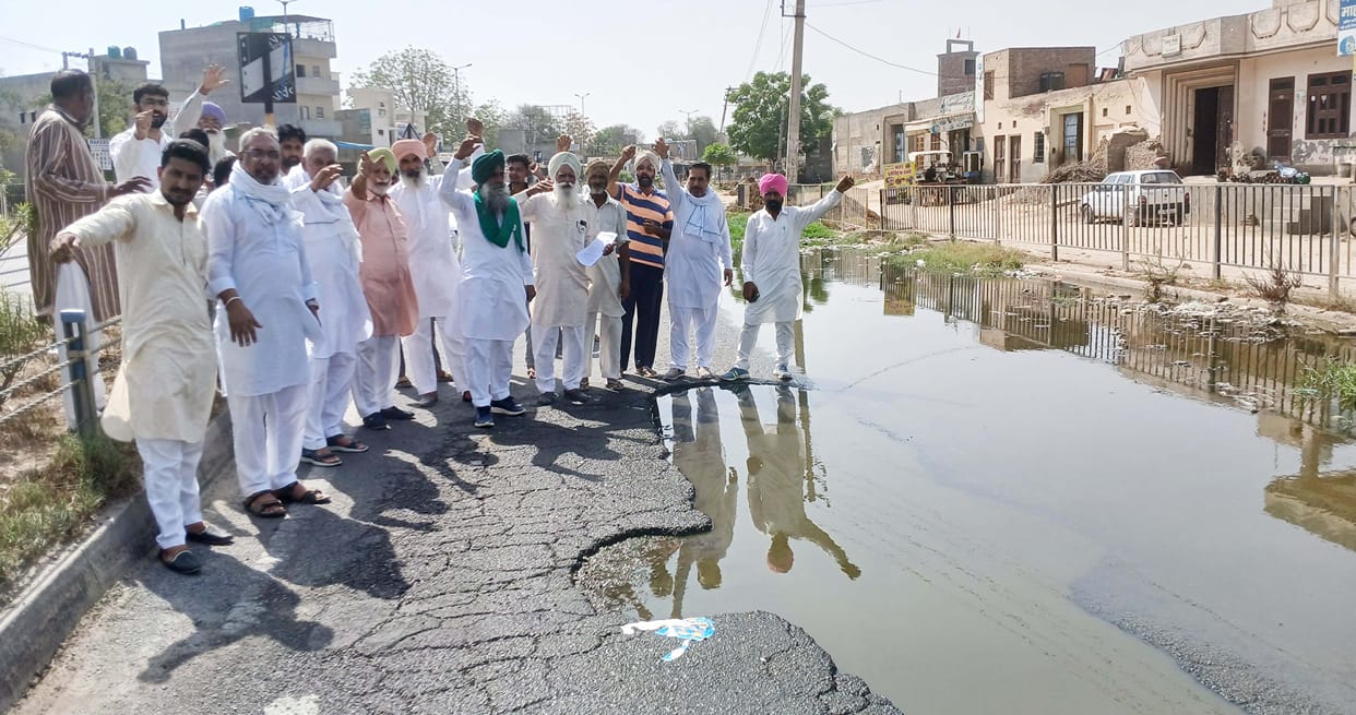 Kisan Union announced - If contaminated water is not removed on Highway 9 then it will make toll free on Highway 22