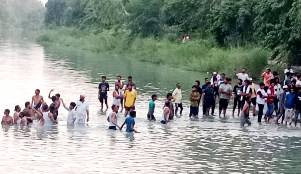 Two youths bathing in a canal died by drowning