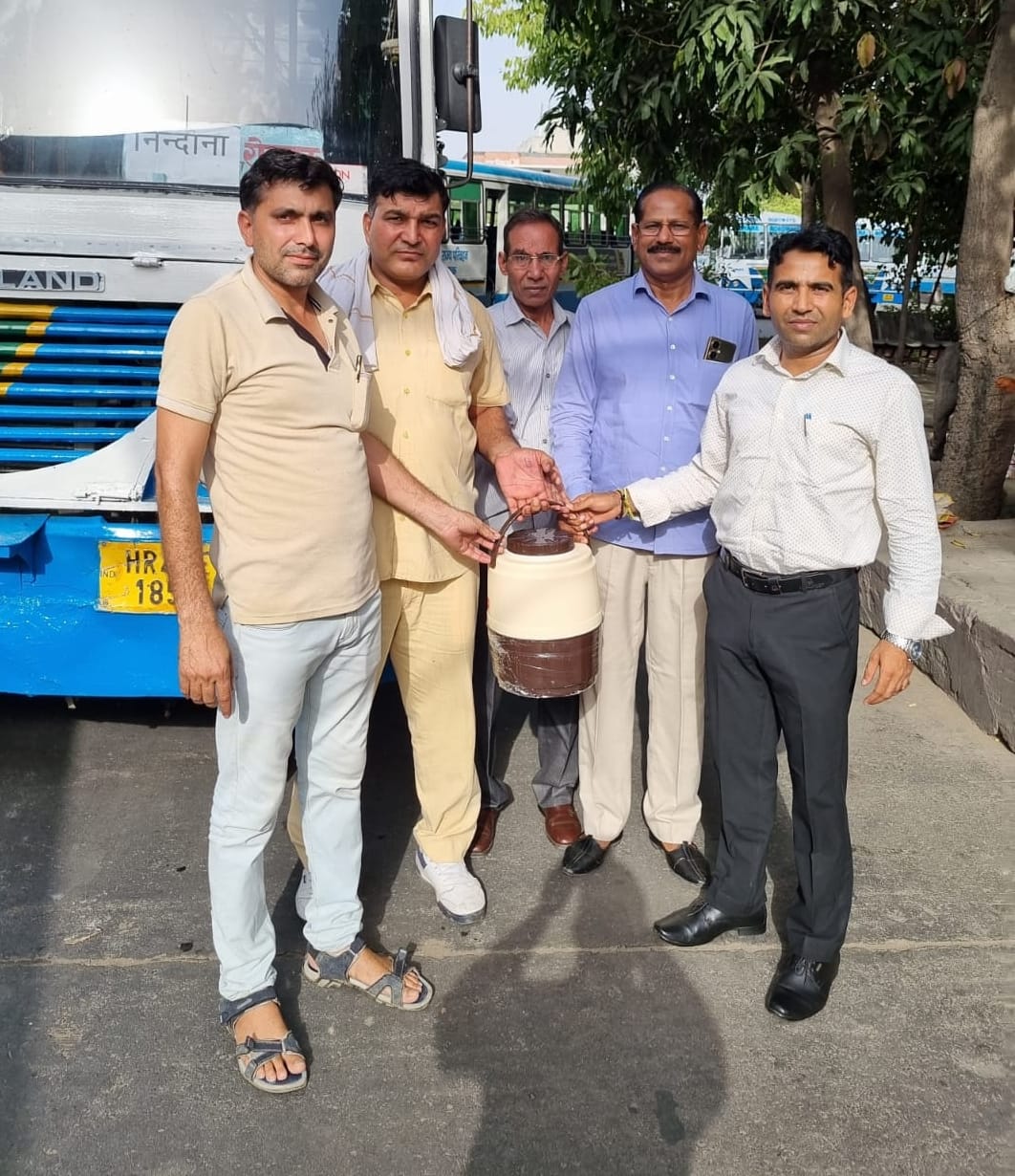 Conductors will provide water to passengers in roadways buses