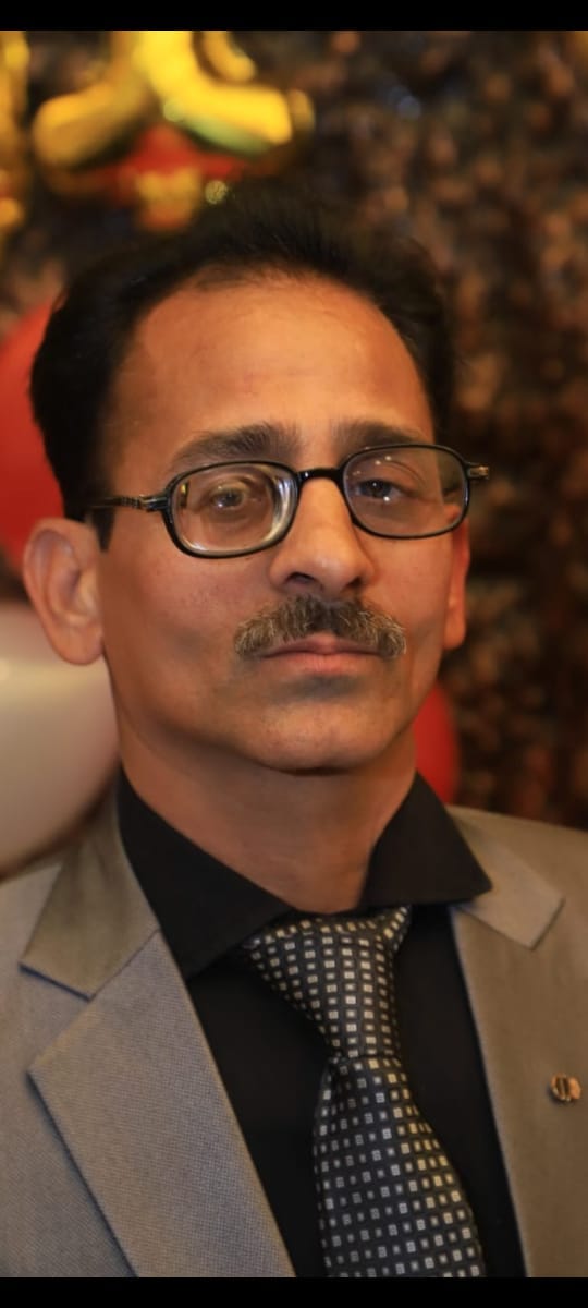 बिजली विभाग द्वारा खड़ी की गई समस्या के संदर्भ में जानकारी देते हुए व्यापार मंडल सुंदरबनी के सद