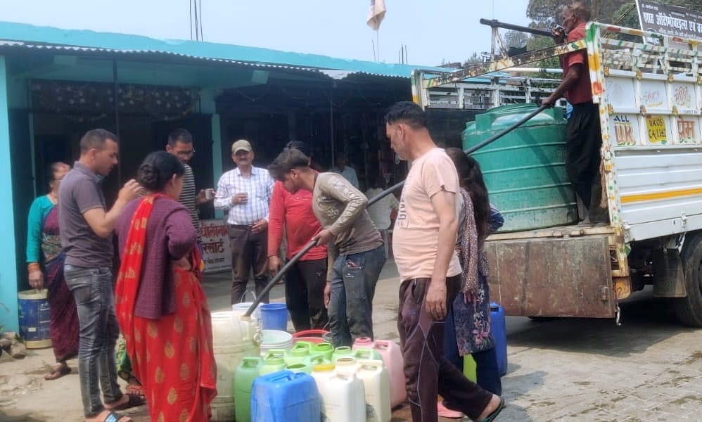 Serious drinking water crisis in Bedinag, people worried