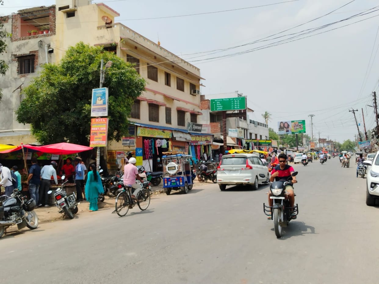 Highway construction intensifies...difficulties in organizing shops