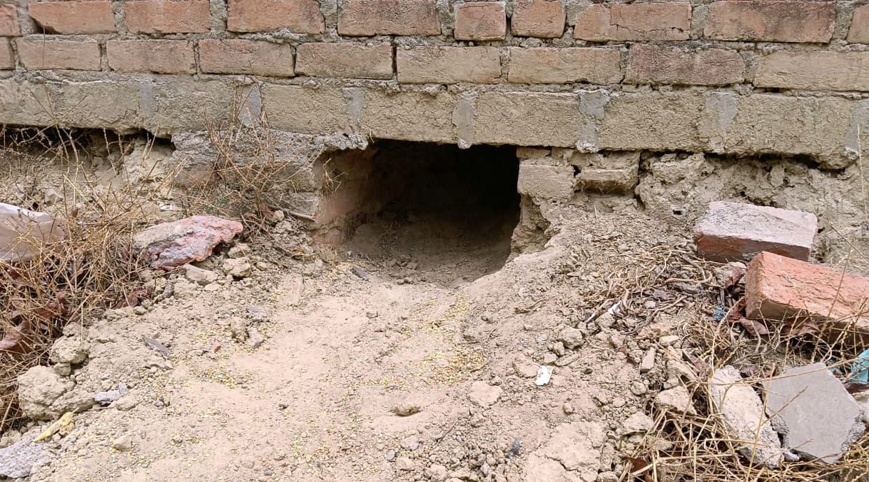 Thieves took away household items worth lakhs from a burgled house.